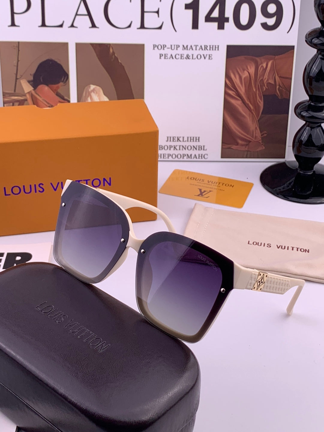 Louis Vuitton L1765 Polarized Square Gold Lens Sunglasses for Men & W - 158172