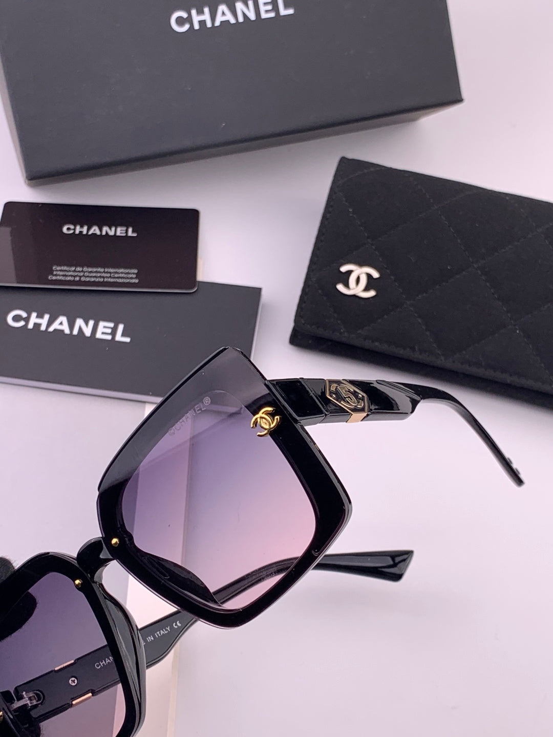Chanel CH3831 Oversized Black Lens Sunglasses for Men & Women - detail image 5