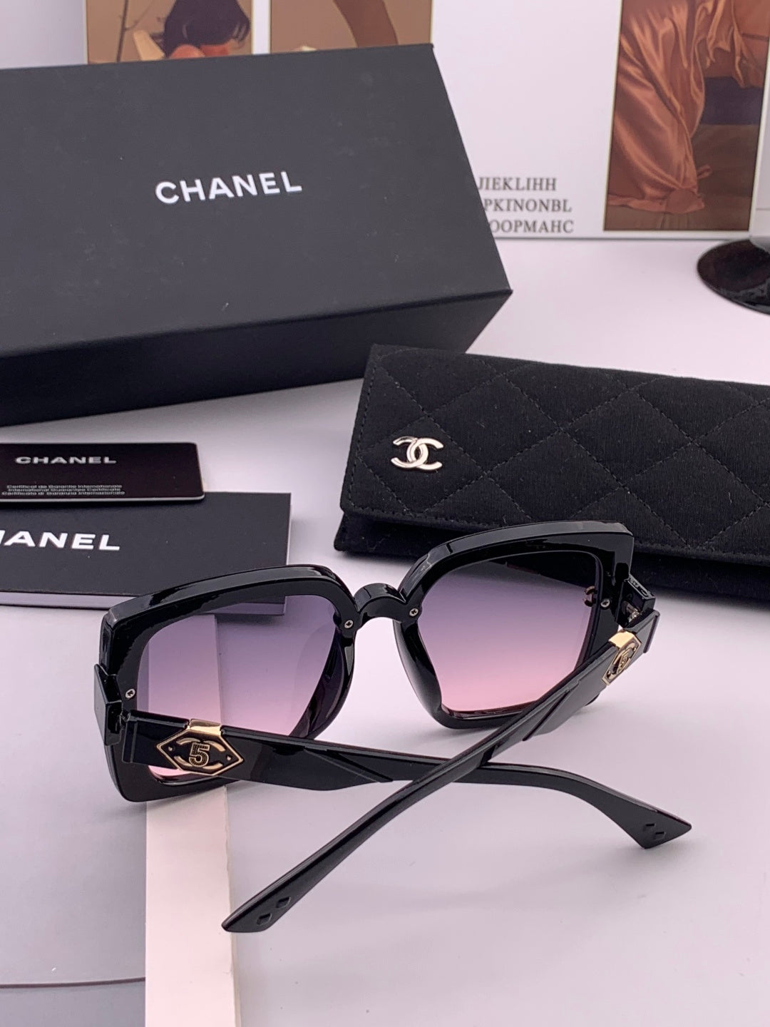 Chanel CH3831 Oversized Black Lens Sunglasses for Men & Women - detail image 3