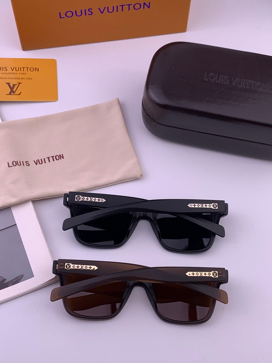 Louis Vuitton Fashion Black Lens Sunglasses for Men & Women - 158170 - detail image 6