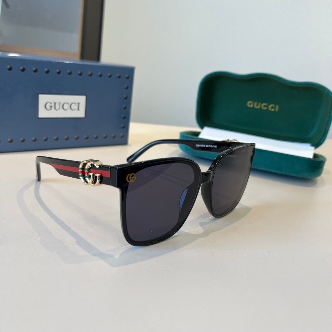 Gucci Fashion Black Lens Sunglasses for Men & Women - 414997