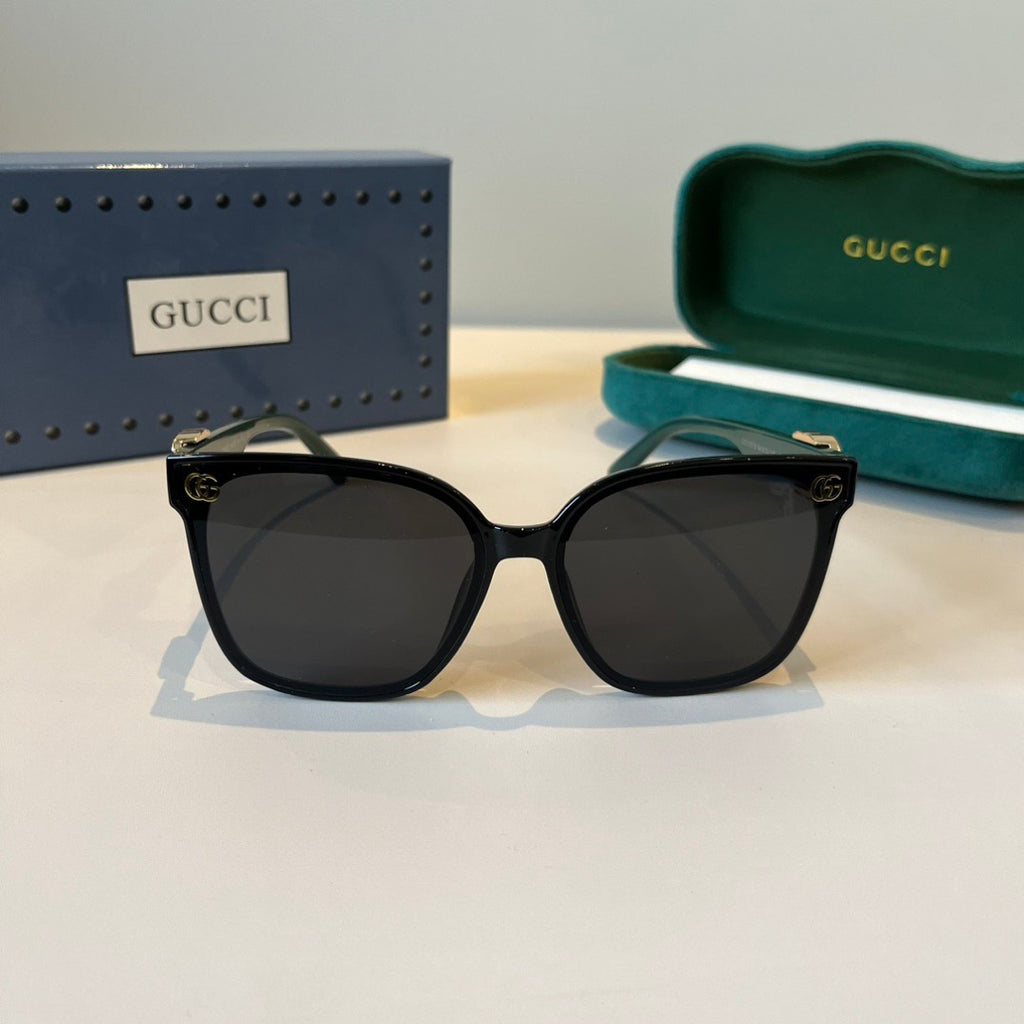 Gucci Fashion Black Lens Sunglasses for Men & Women - 414998 - detail image 2
