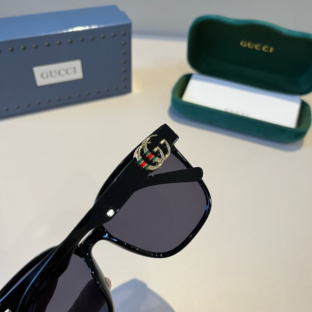 Gucci Fashion Black Lens Sunglasses for Men & Women - 414999 - detail image 5
