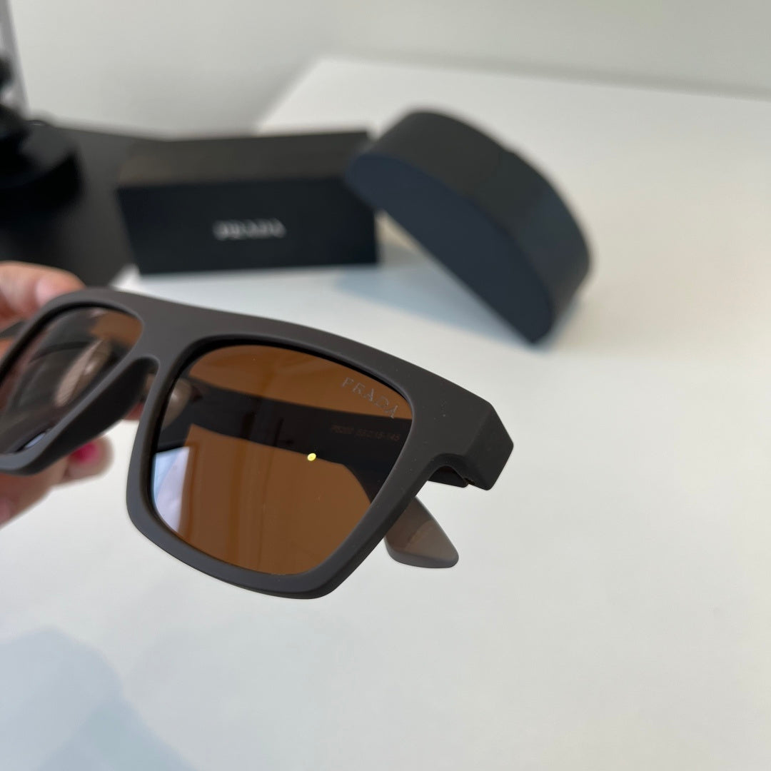 Prada Polarized Fashion Black Lens Sunglasses for Men - 398956 - detail image 6
