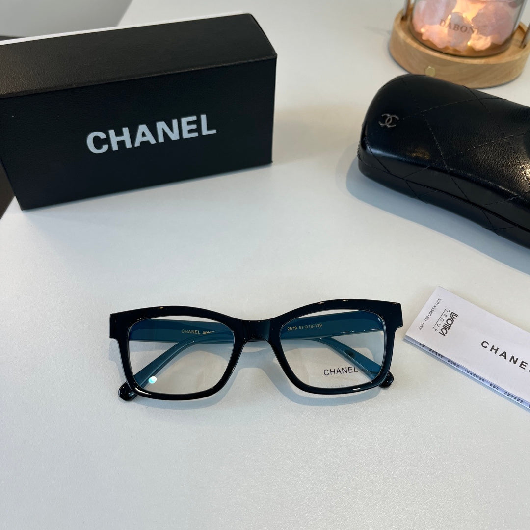 Chanel Blue-Light Fashion Silver Lens Sunglasses for Men & Women - 398516 - detail image 4