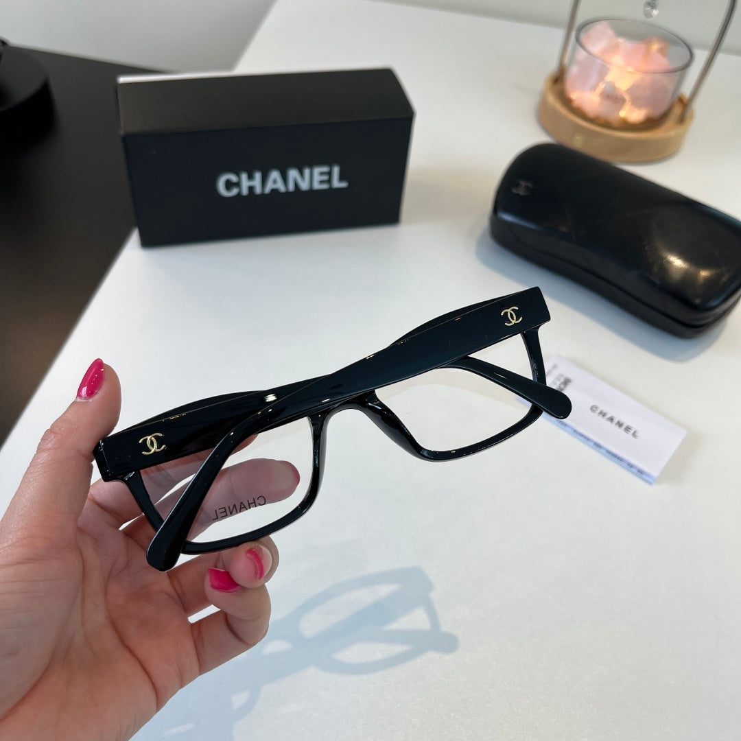 Chanel Blue-Light Fashion Silver Lens Sunglasses for Men & Women - 398516 - detail image 7