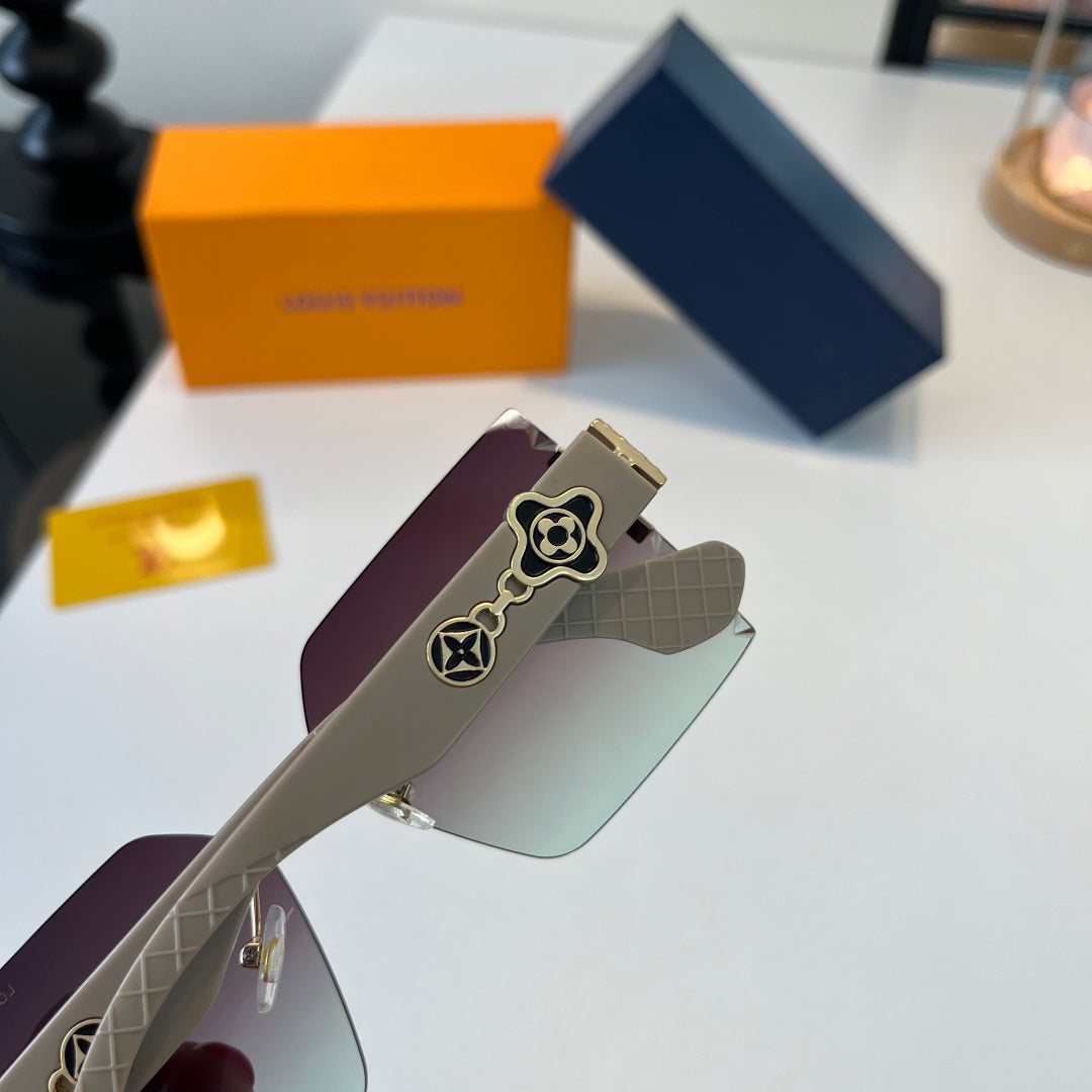 Louis Vuitton Fashion Silver Lens Sunglasses for Women - 357578 - detail image 7