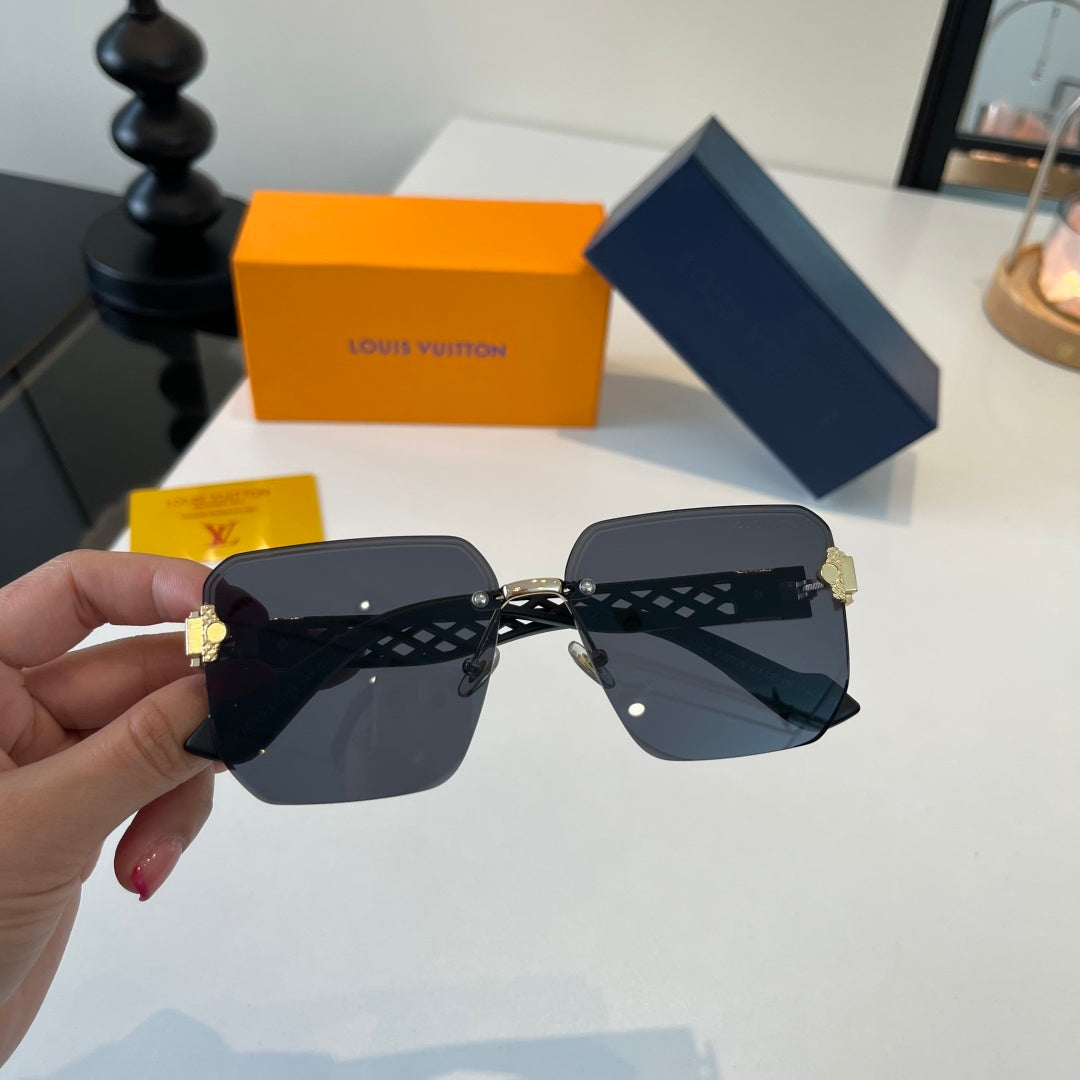 Louis Vuitton Fashion Silver Lens Sunglasses for Women - 398073 - detail image 5