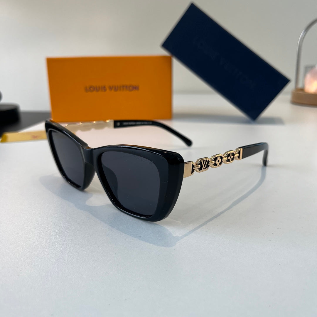 Louis Vuitton Cat-Eye Silver Lens Sunglasses for Women - 398076 - detail image 3