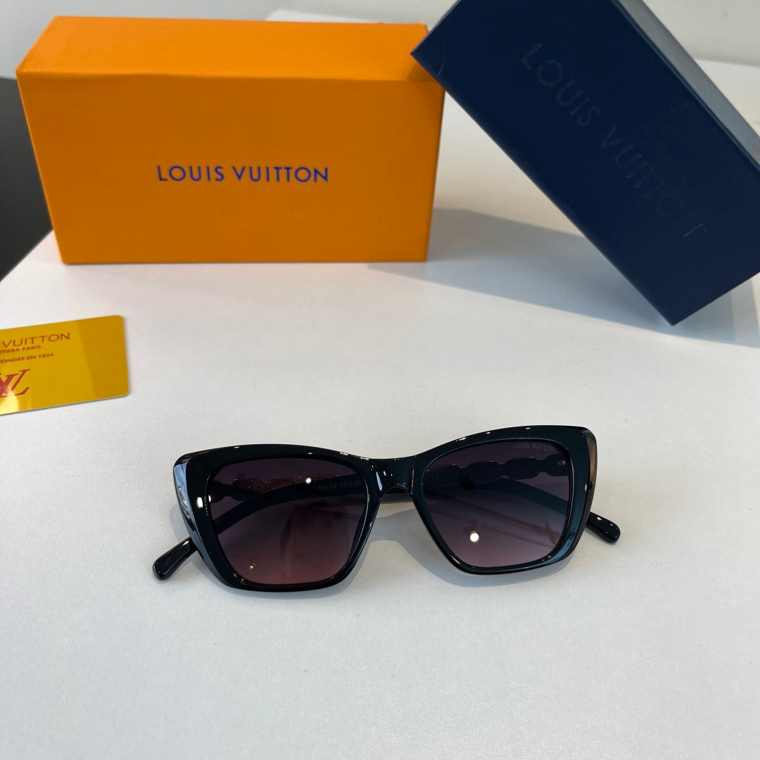 Louis Vuitton Cat-Eye Silver Lens Sunglasses for Women - 414779 - detail image 3
