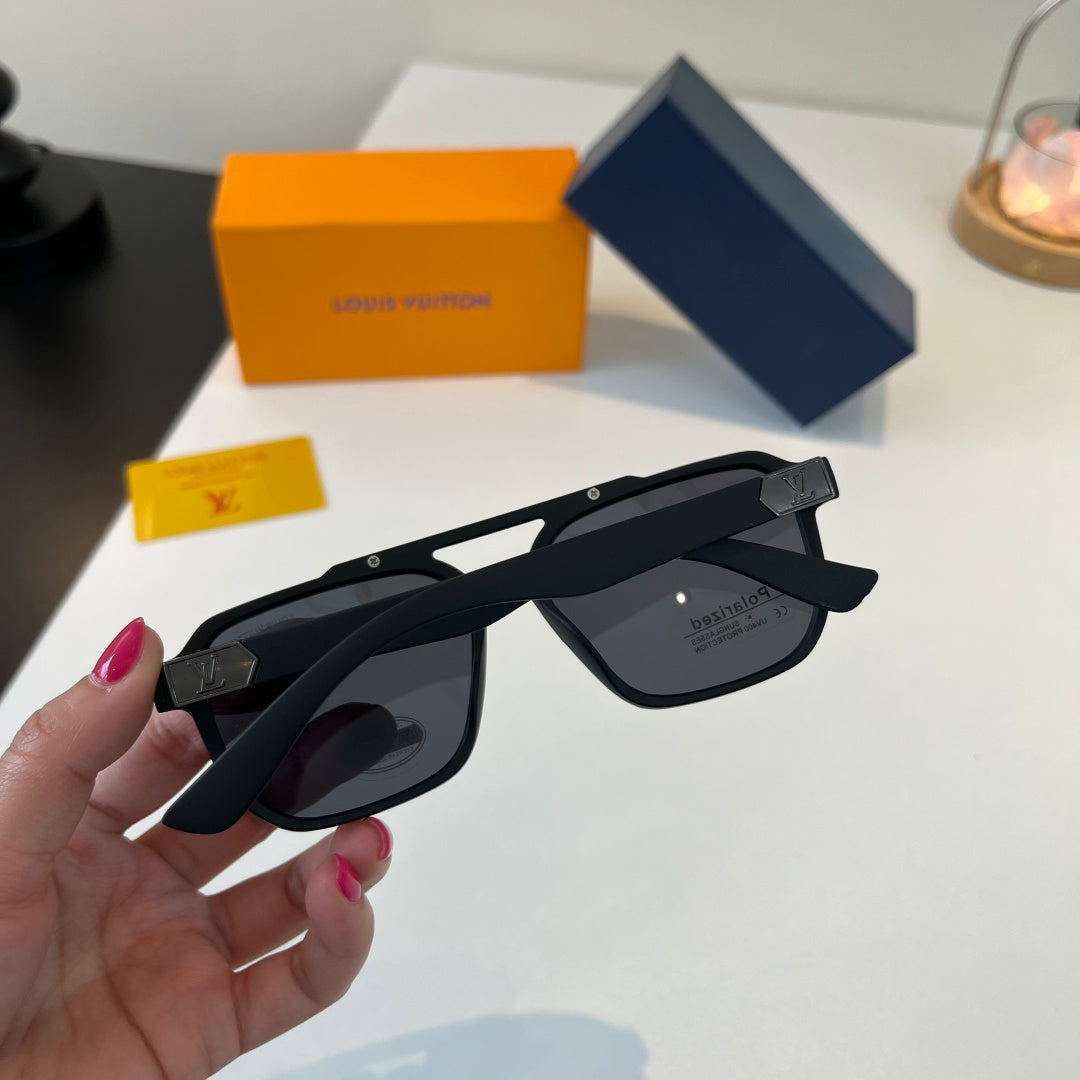 Louis Vuitton Fashion Black Lens Sunglasses for Men & Women - 398051 - detail image 8