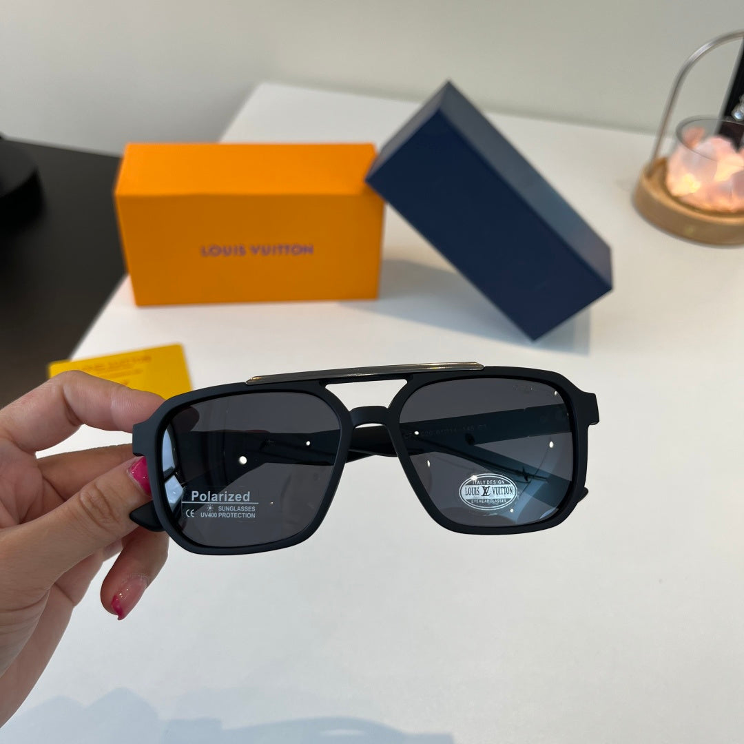 Louis Vuitton Fashion Black Lens Sunglasses for Men & Women - 493069 - detail image 4