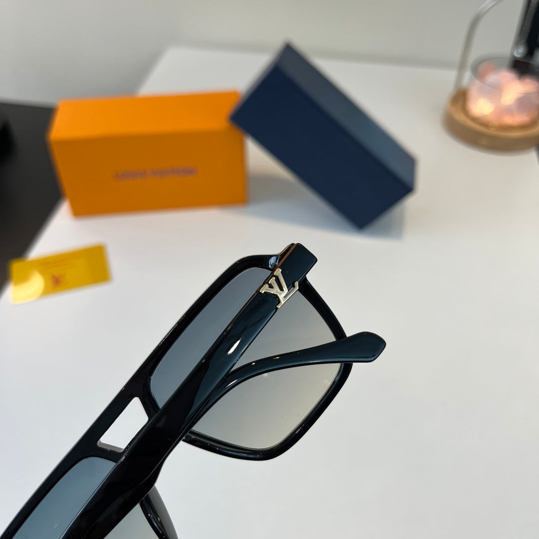 Louis Vuitton Fashion Silver Lens Sunglasses for Men & Women - 493071 - detail image 7