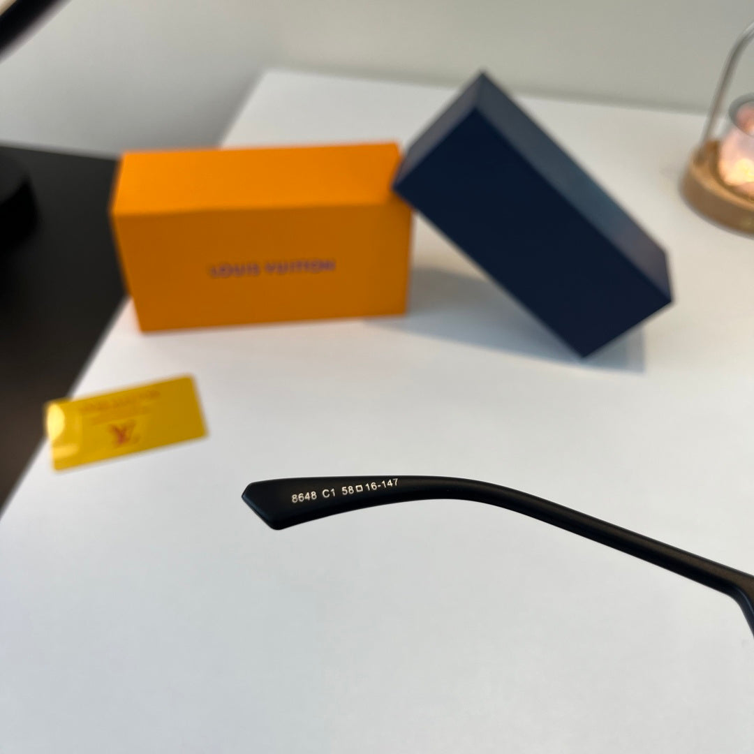 Louis Vuitton Fashion Black Lens Sunglasses for Men & Women - 493073 - detail image 9