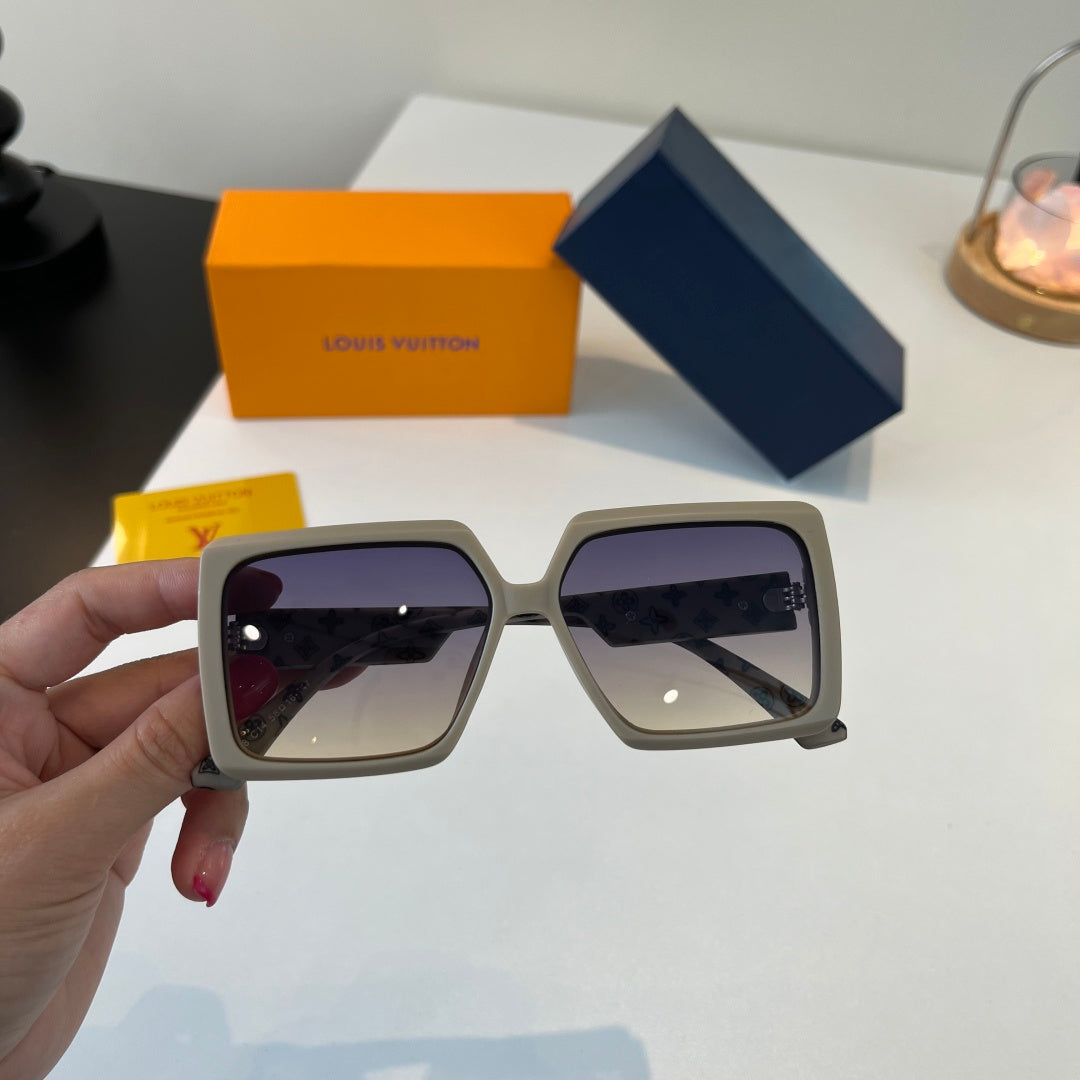 Louis Vuitton Fashion Silver Lens Sunglasses for Men & Women - 448671 - detail image 6