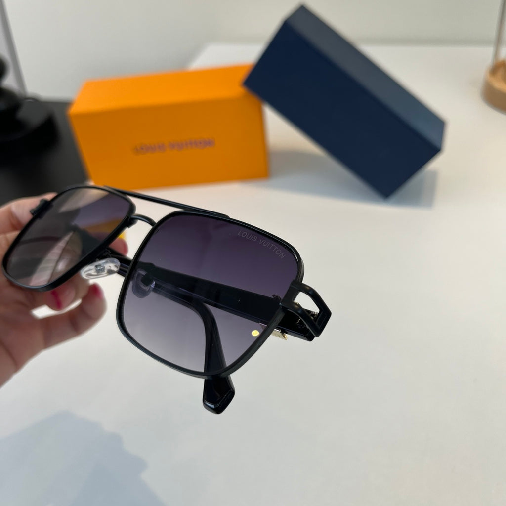 Louis Vuitton Metal Aviator Silver Lens Sunglasses for Men & Women - 398055 - detail image 6