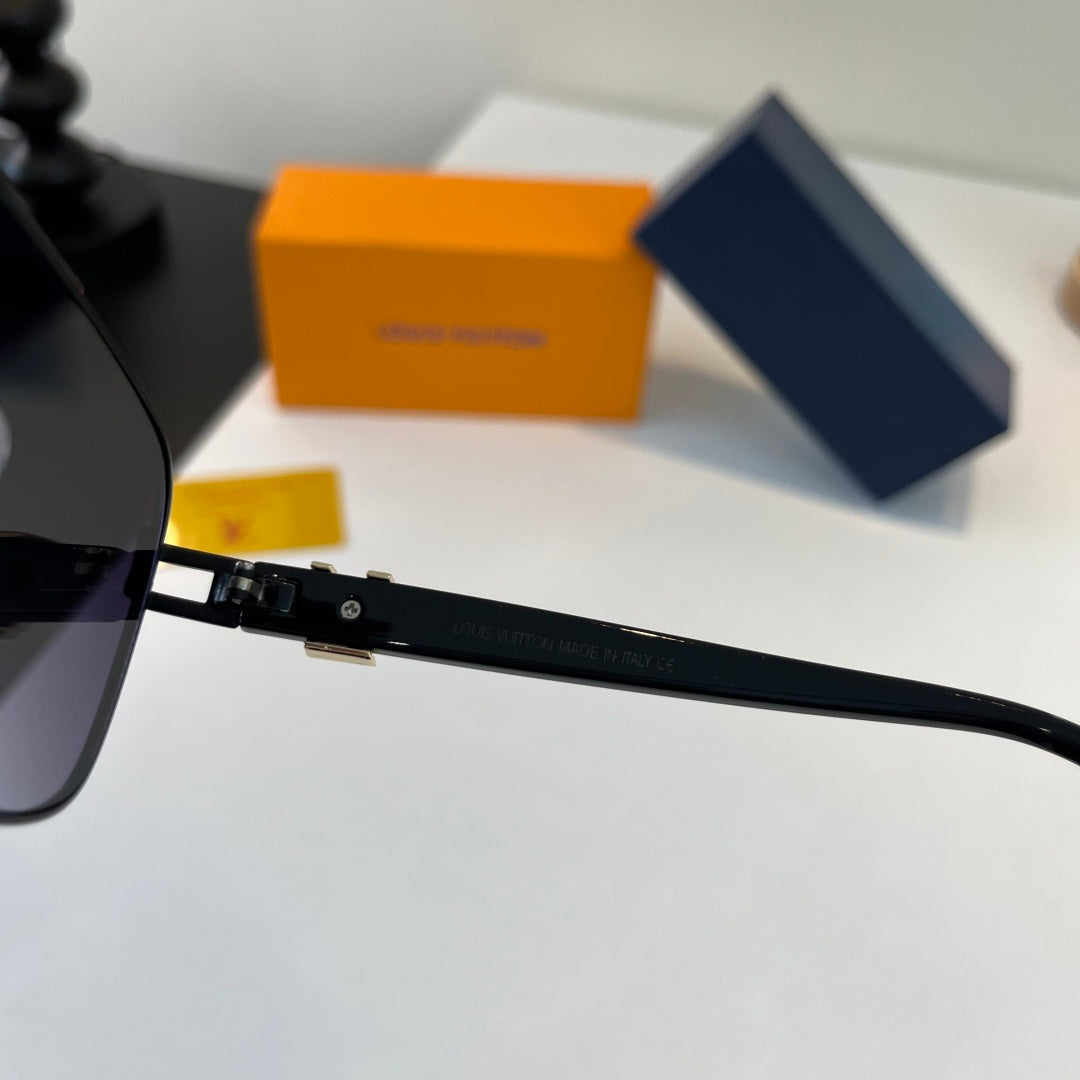 Louis Vuitton Metal Aviator Silver Lens Sunglasses for Men & Women - 357597 - detail image 10