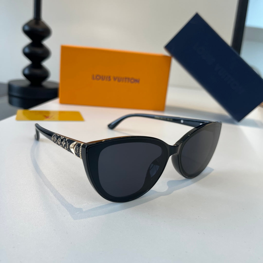 Louis Vuitton Fashion Black Lens Sunglasses for Men & Women - 357598