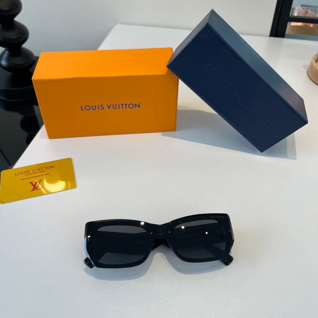 Louis Vuitton Fashion Black Lens Sunglasses for Men & Women - 493077 - detail image 5