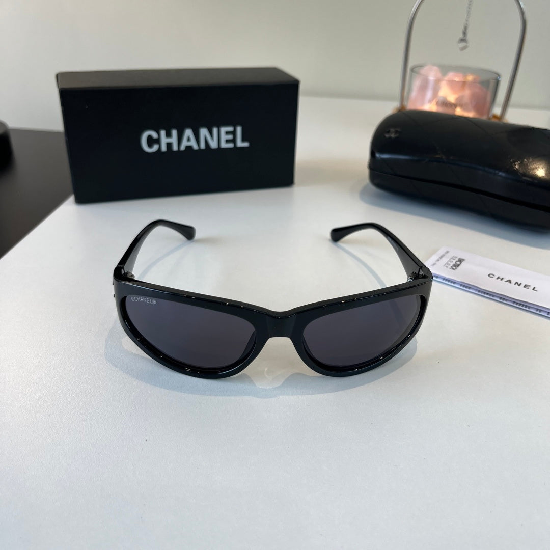Chanel Fashion Black Lens Sunglasses for Men & Women - 358015 - detail image 2