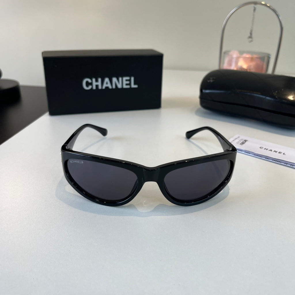 Chanel Fashion Black Lens Sunglasses for Men & Women - 398508 - detail image 2