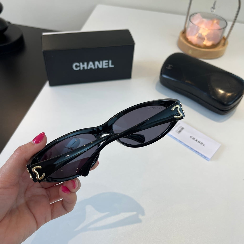 Chanel Fashion Black Lens Sunglasses for Men & Women - 358016 - detail image 8