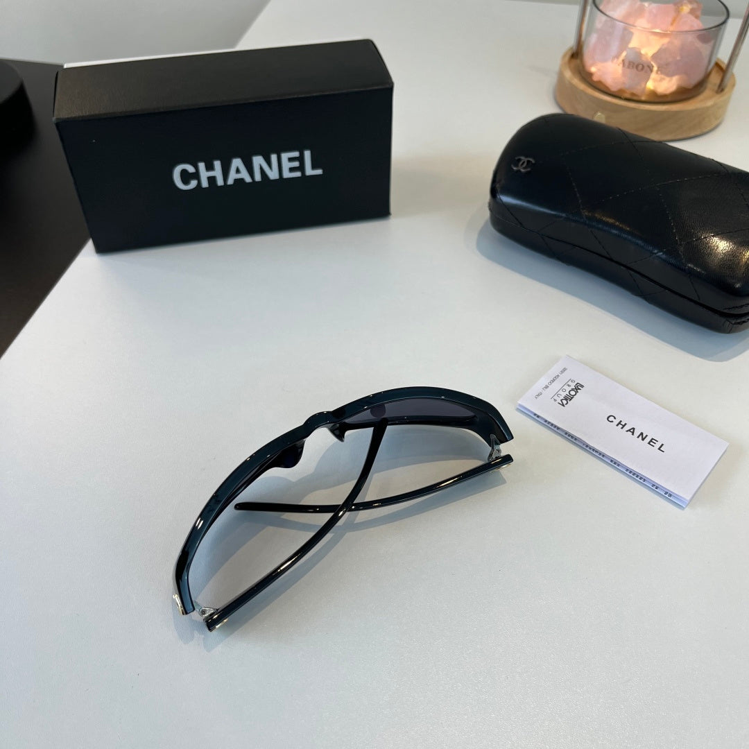 Chanel Fashion Black Lens Sunglasses for Men & Women - 358016 - detail image 7