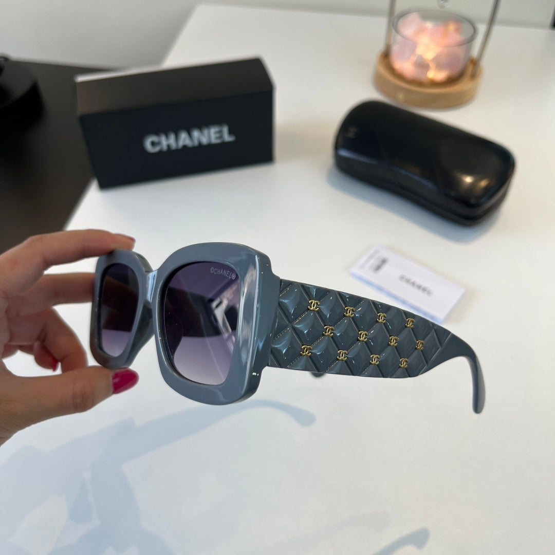 Chanel Fashion Blue Lens Sunglasses for Men & Women - 358018 - detail image 4
