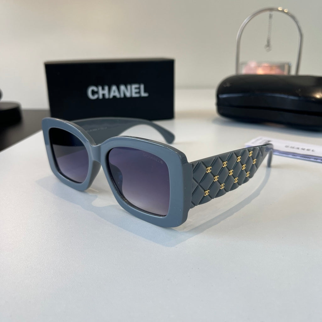 Chanel Fashion Blue Lens Sunglasses for Men & Women - 358018 - detail image 3