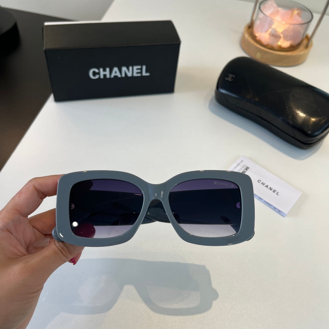 Chanel Fashion Blue Lens Sunglasses for Men & Women - 398510 - detail image 5