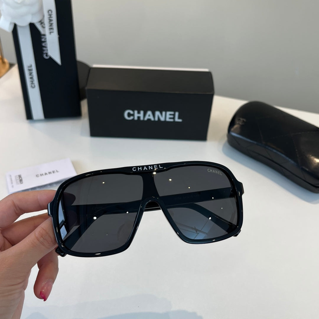 Chanel Fashion Black Lens Sunglasses for Men & Women - 358005 - detail image 5