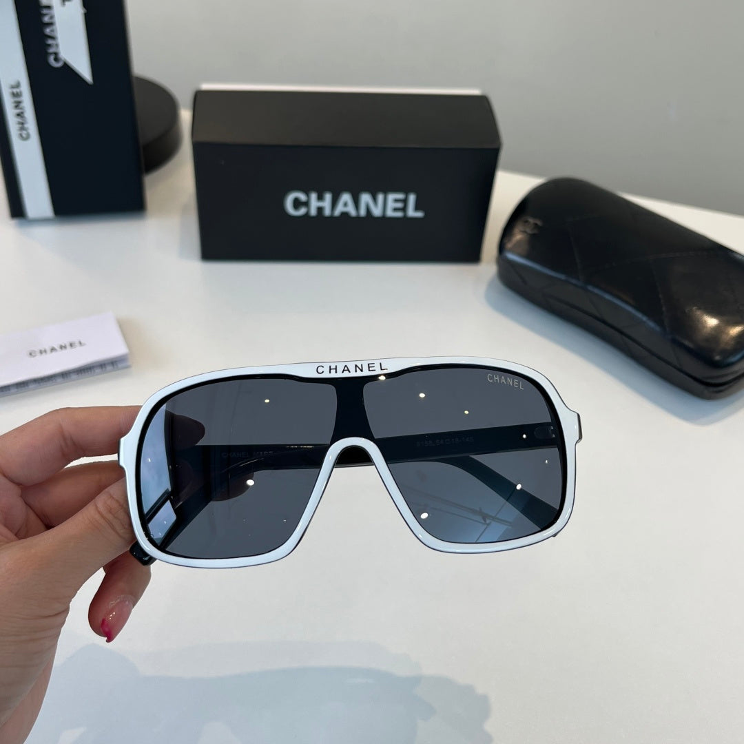 Chanel Fashion Black Lens Sunglasses for Men & Women - 358006 - detail image 6