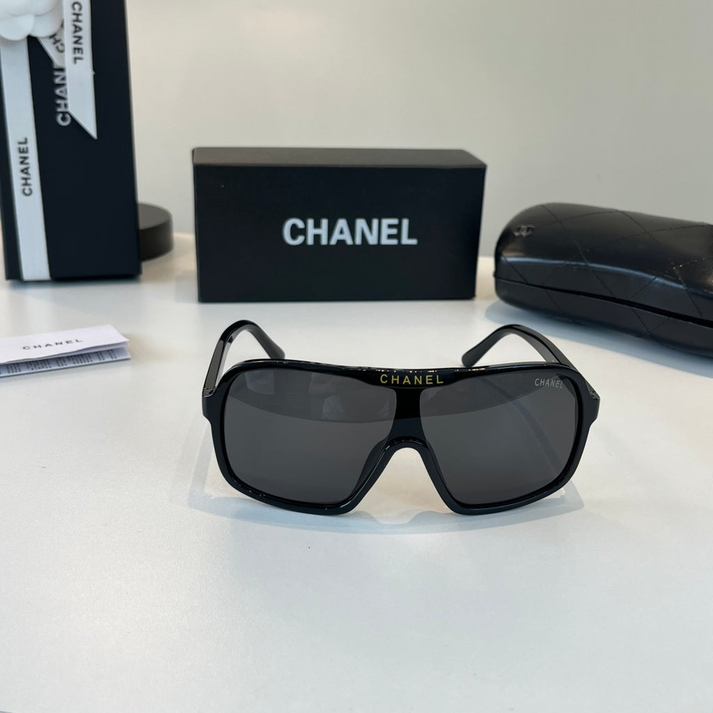 Chanel Fashion Black Lens Sunglasses for Men & Women - 358008 - detail image 2