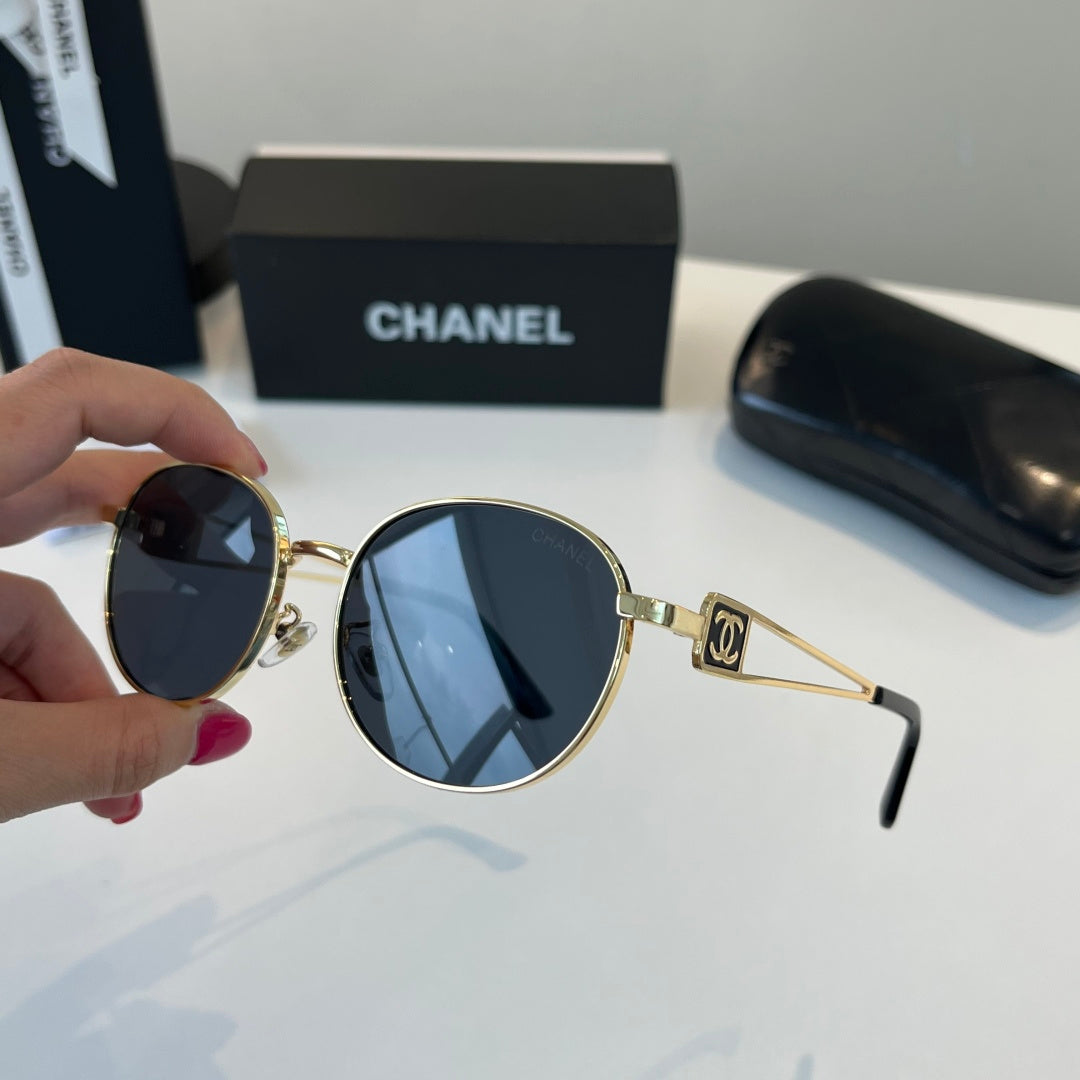 Chanel Fashion Blue Lens Sunglasses for Men & Women - 398514 - detail image 4