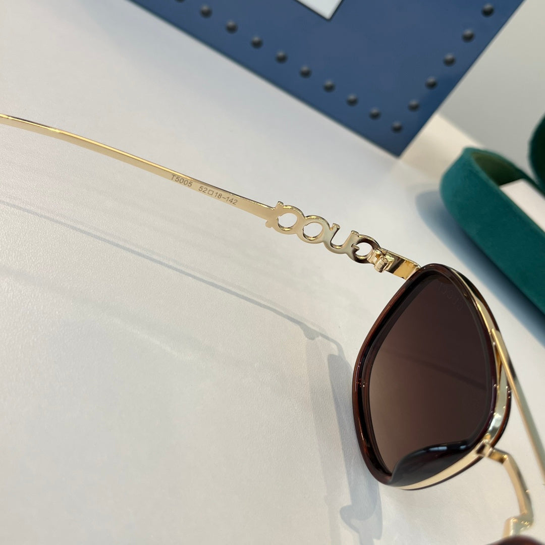 Gucci Oversized Red Lens Sunglasses for Men & Women - 493357 - detail image 10