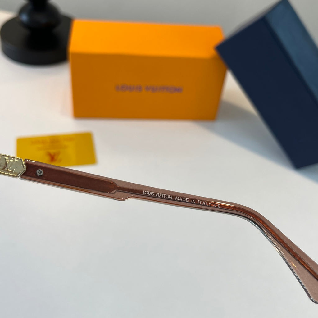 Louis Vuitton Fashion Red Lens Sunglasses for Men & Women - 493080 - detail image 10
