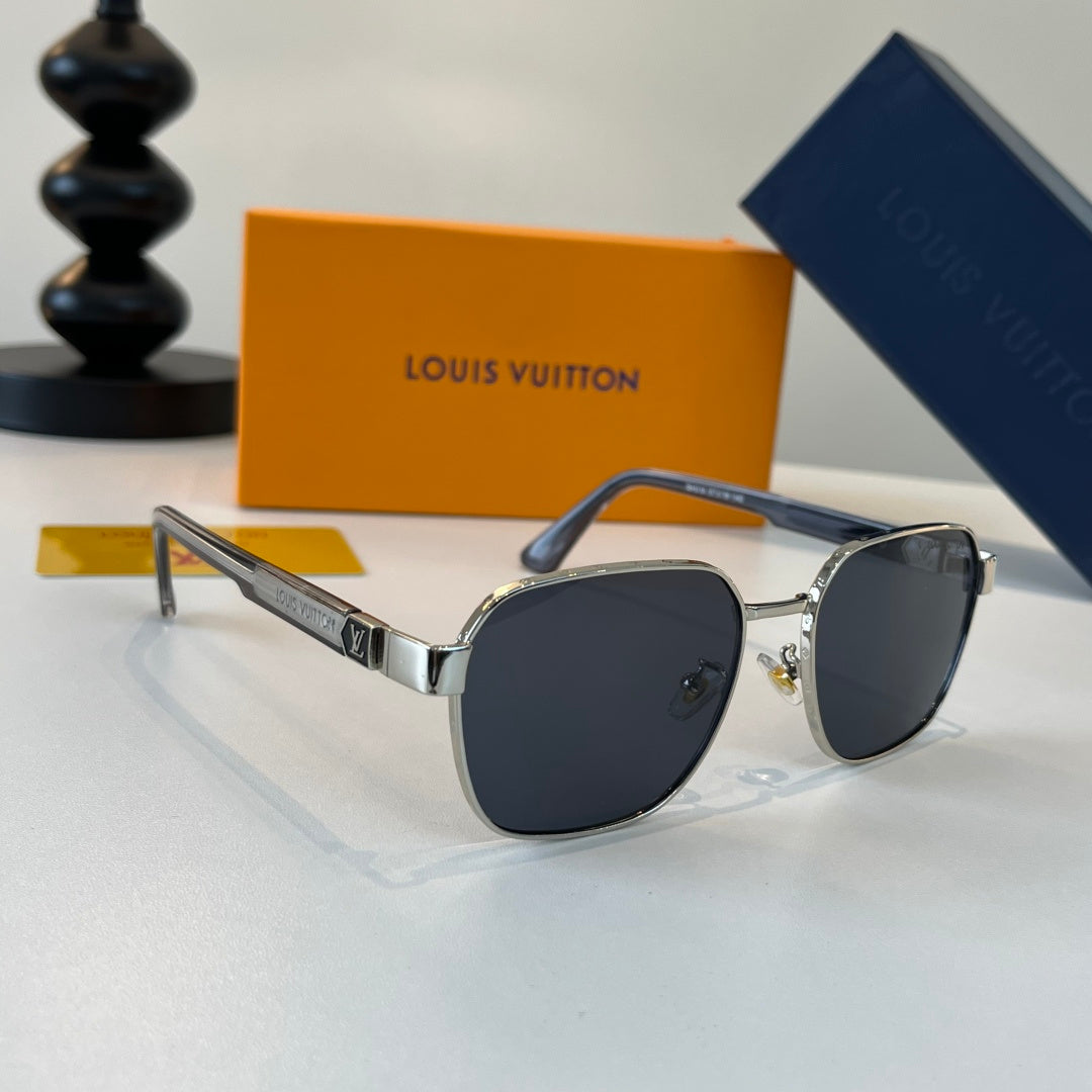 Louis Vuitton Fashion Silver Lens Sunglasses for Men & Women - 357572