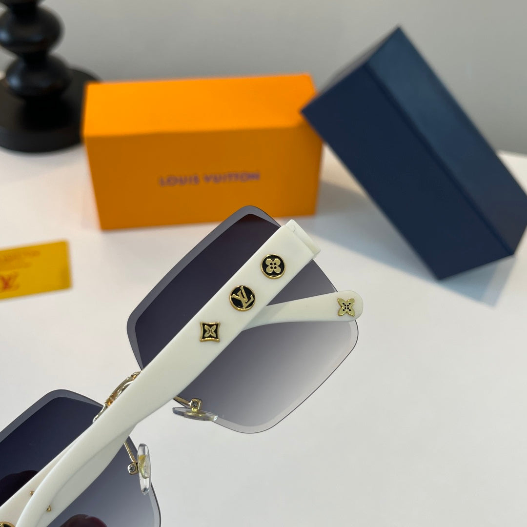 Louis Vuitton Fashion Silver Lens Sunglasses for Women - 357574 - detail image 7