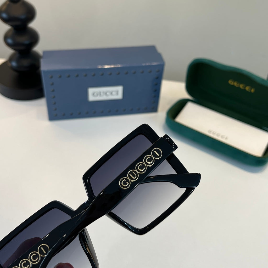 Gucci Oversized Silver Lens Sunglasses for Women - 357780 - detail image 6