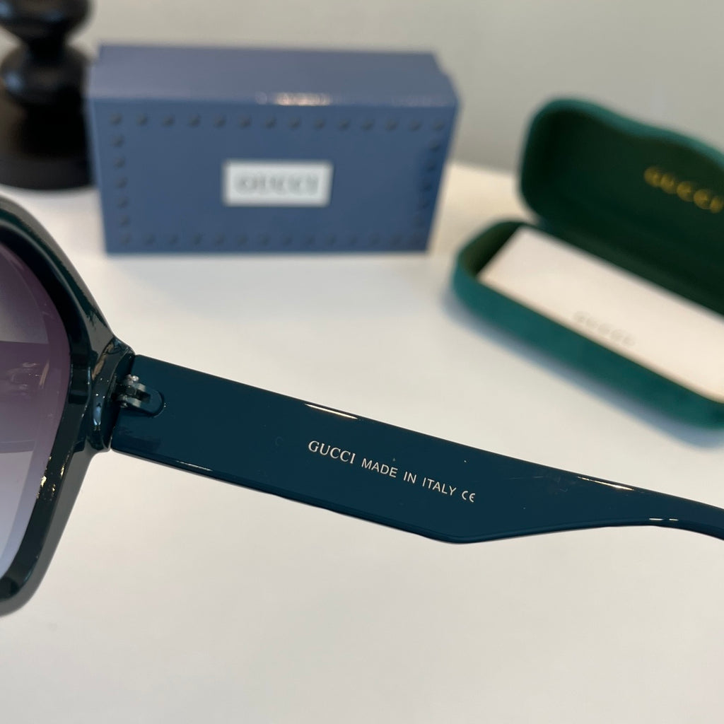 Gucci Oversized Black Lens Sunglasses for Women - 357781 - detail image 10