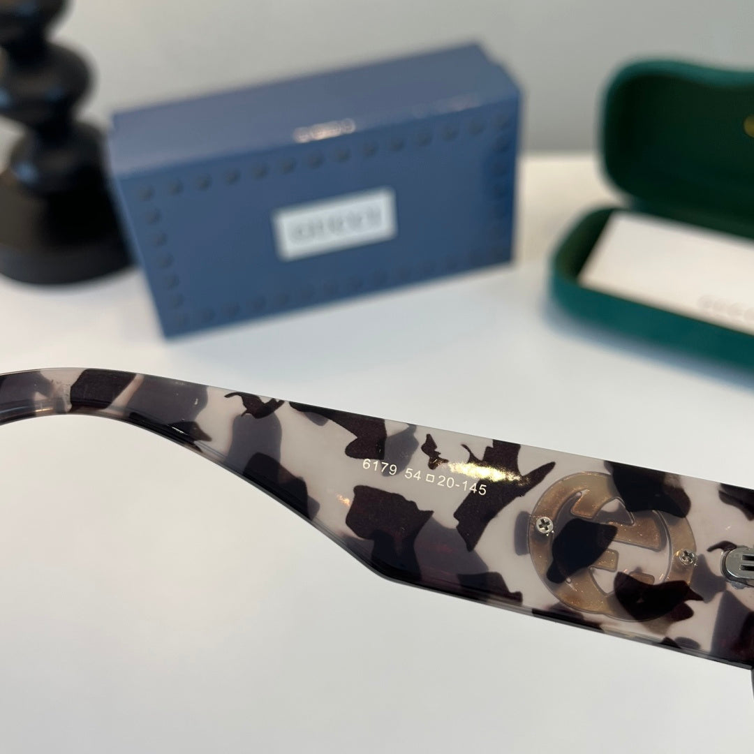 Gucci Oversized Black Lens Sunglasses for Women - 357771 - detail image 9