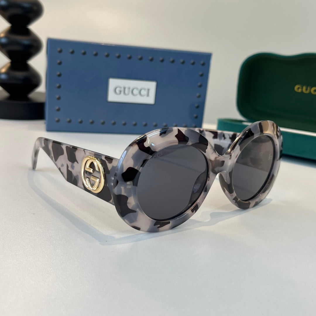 Gucci Oversized Black Lens Sunglasses for Women - 357771