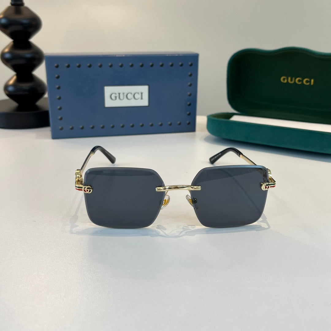 Gucci Fashion Silver Lens Sunglasses for Men & Women - 357773 - detail image 2