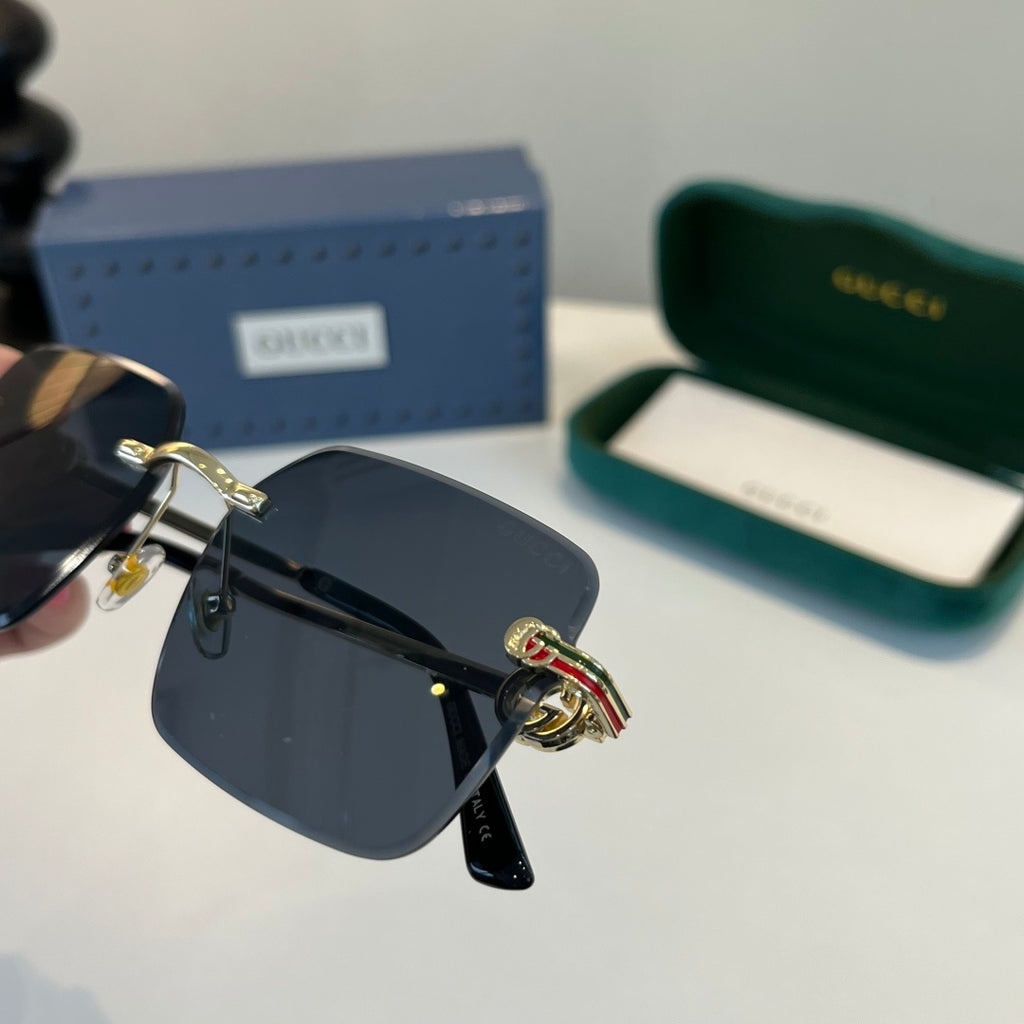 Gucci Fashion Silver Lens Sunglasses for Men & Women - 357773 - detail image 5