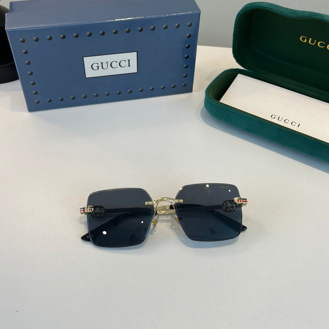 Gucci Fashion Silver Lens Sunglasses for Men & Women - 357773 - detail image 4