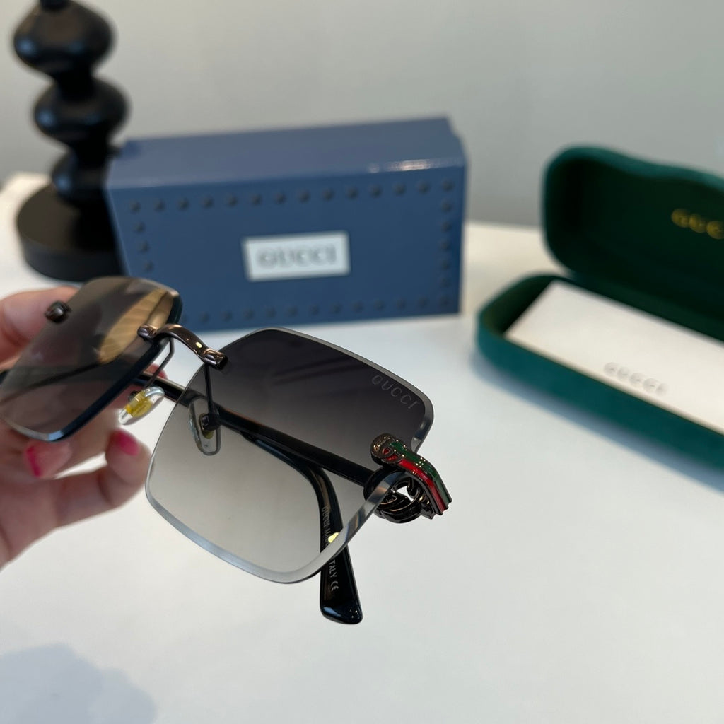 Gucci Fashion Silver Lens Sunglasses for Men & Women - 357774 - detail image 6