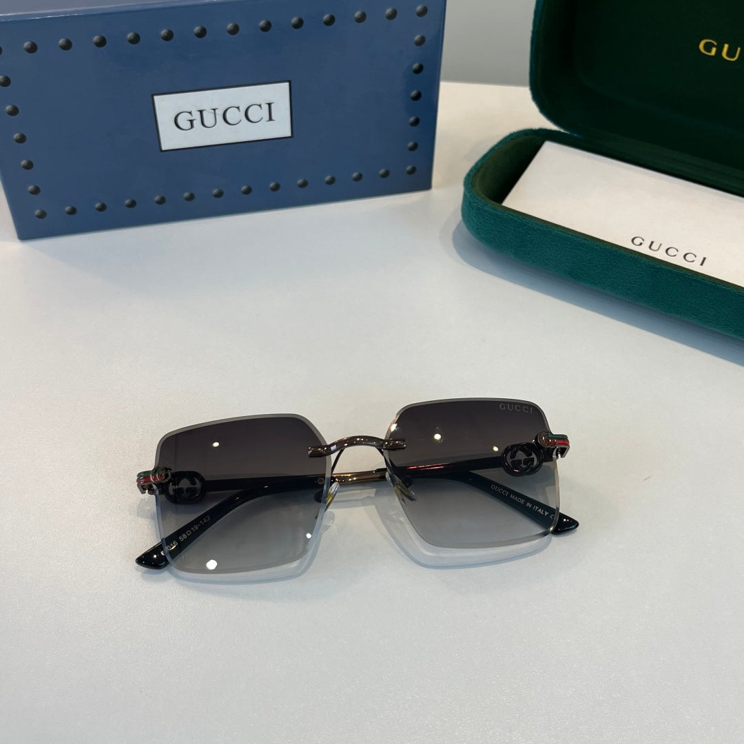 Gucci Fashion Silver Lens Sunglasses for Men & Women - 357774 - detail image 4