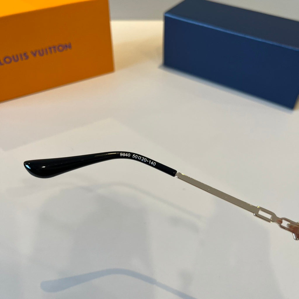 Louis Vuitton Fashion Silver Lens Sunglasses for Men & Women - 431195 - detail image 9