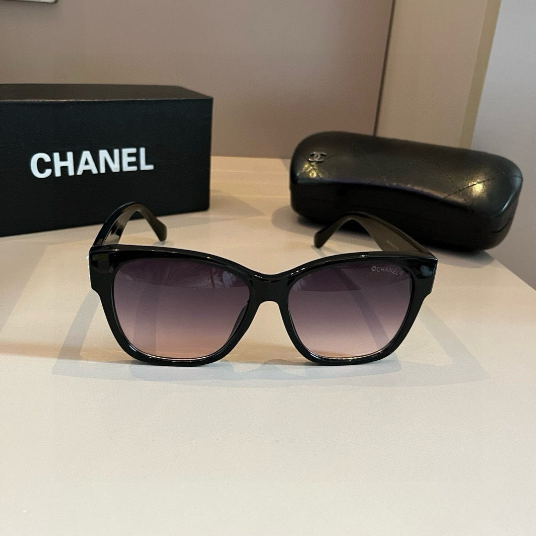 Chanel Square Gold Lens Sunglasses for Men & Women - 415218 - detail image 9