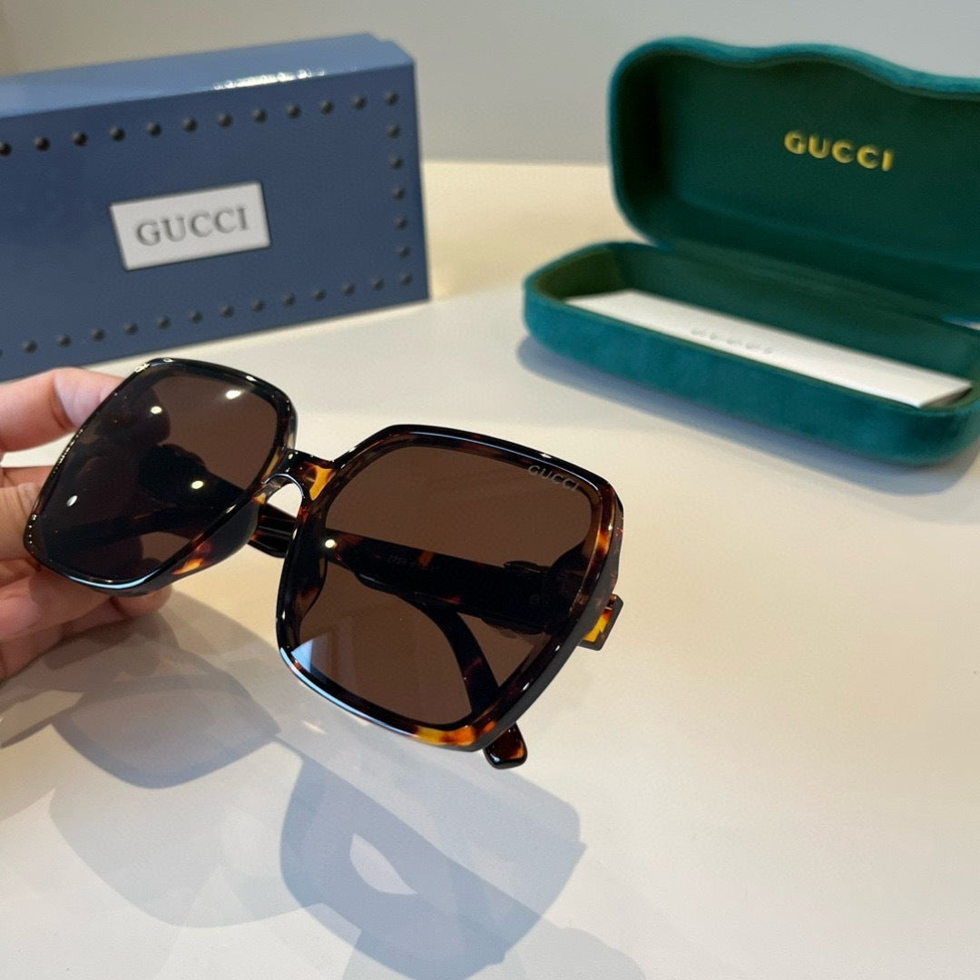 Gucci Fashion Black Lens Sunglasses for Men & Women - 398449 - detail image 5